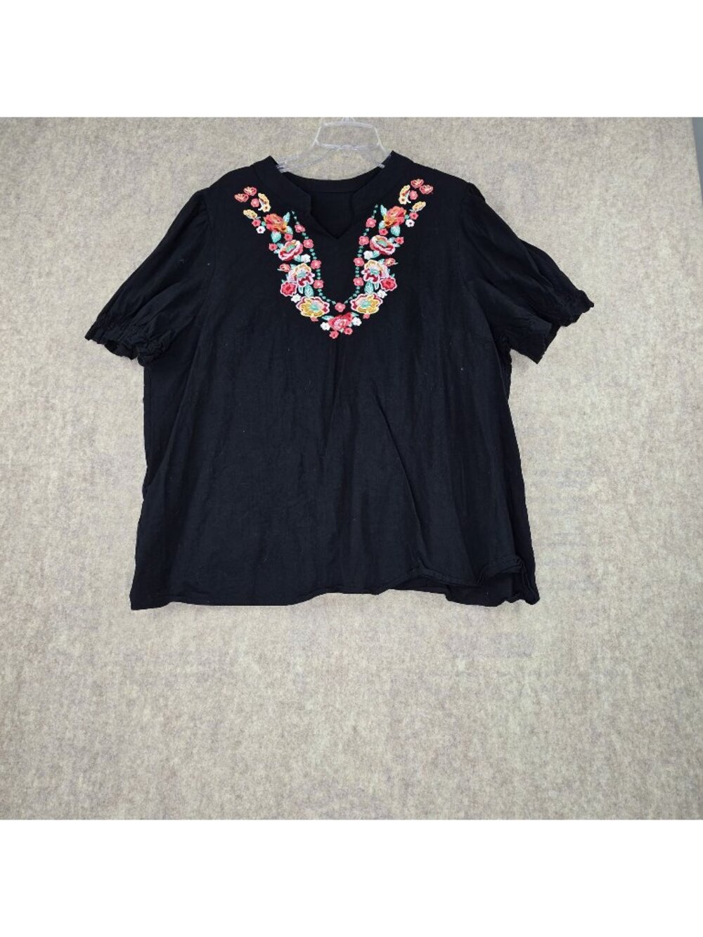 Black Womens 4XL Top Embroidered Boho Style Short Sleeves Cotton Pre-Owned